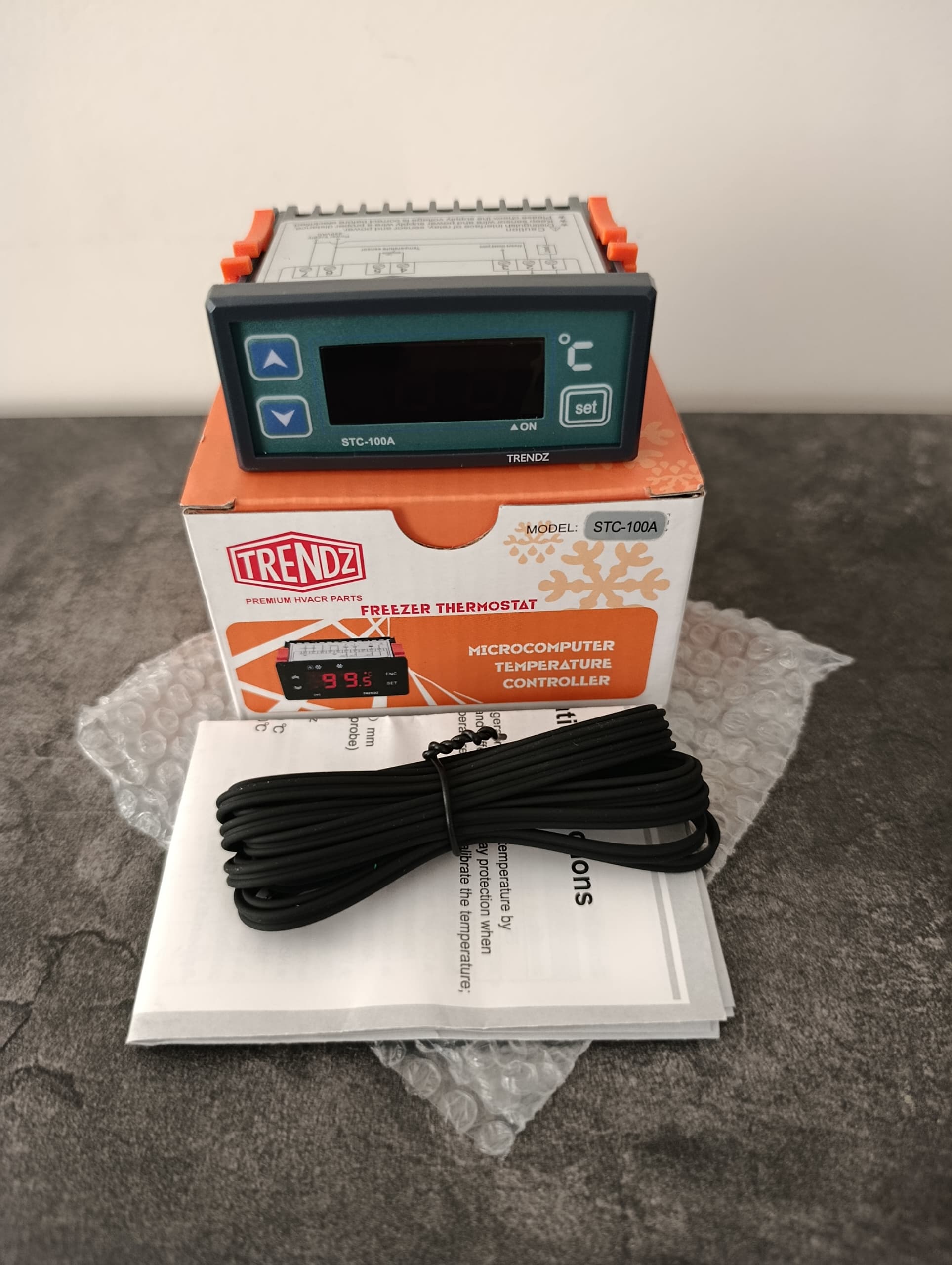 ترموستات دیجیتالی stc100